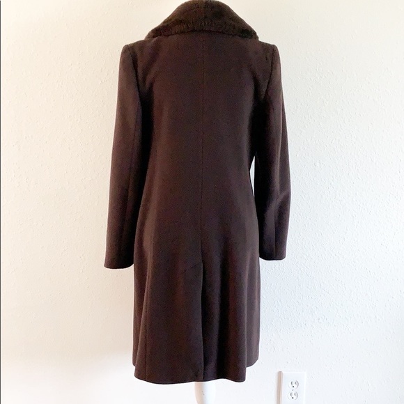 Larry Levine Chocolate Brown Fur Collar Wool 3 Button Coat - Picture 2 of 8